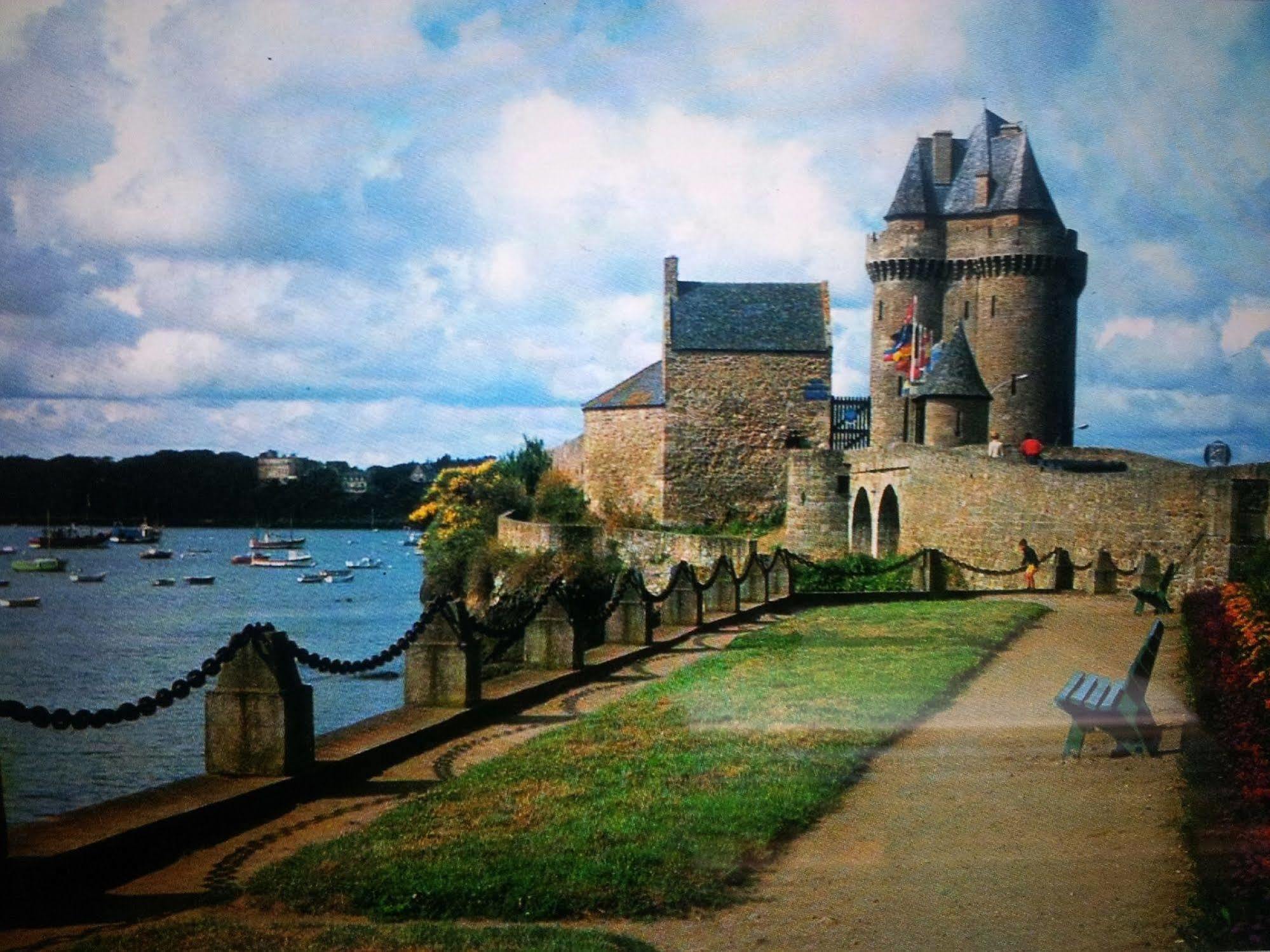 Appartement Saint Malo Vue Sur Mer Et Sur Intra Muros, Ferry, Plage Et Commerces A 50 M Zewnętrze zdjęcie